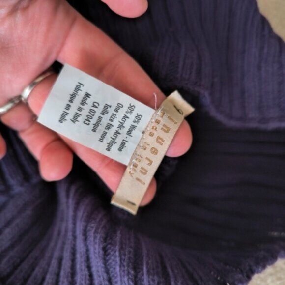 Made in Italy Wool Girly Southwestern Western Coastal Cowgirl Purple Poncho OS - Picture 3 of 5